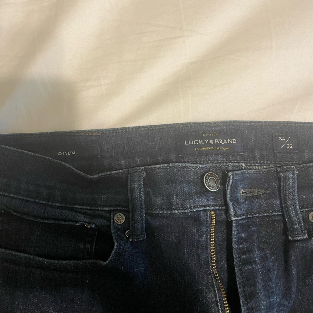 Lucky Brand Dark Wash Jeans 121 slim (34x32) used, solid condition